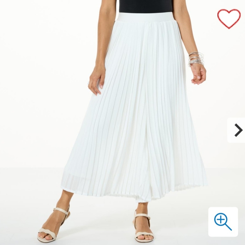 Wynne Layers NWT $90 Pull-On Pleated Pants w/ Chiffon Overlay Sz Small